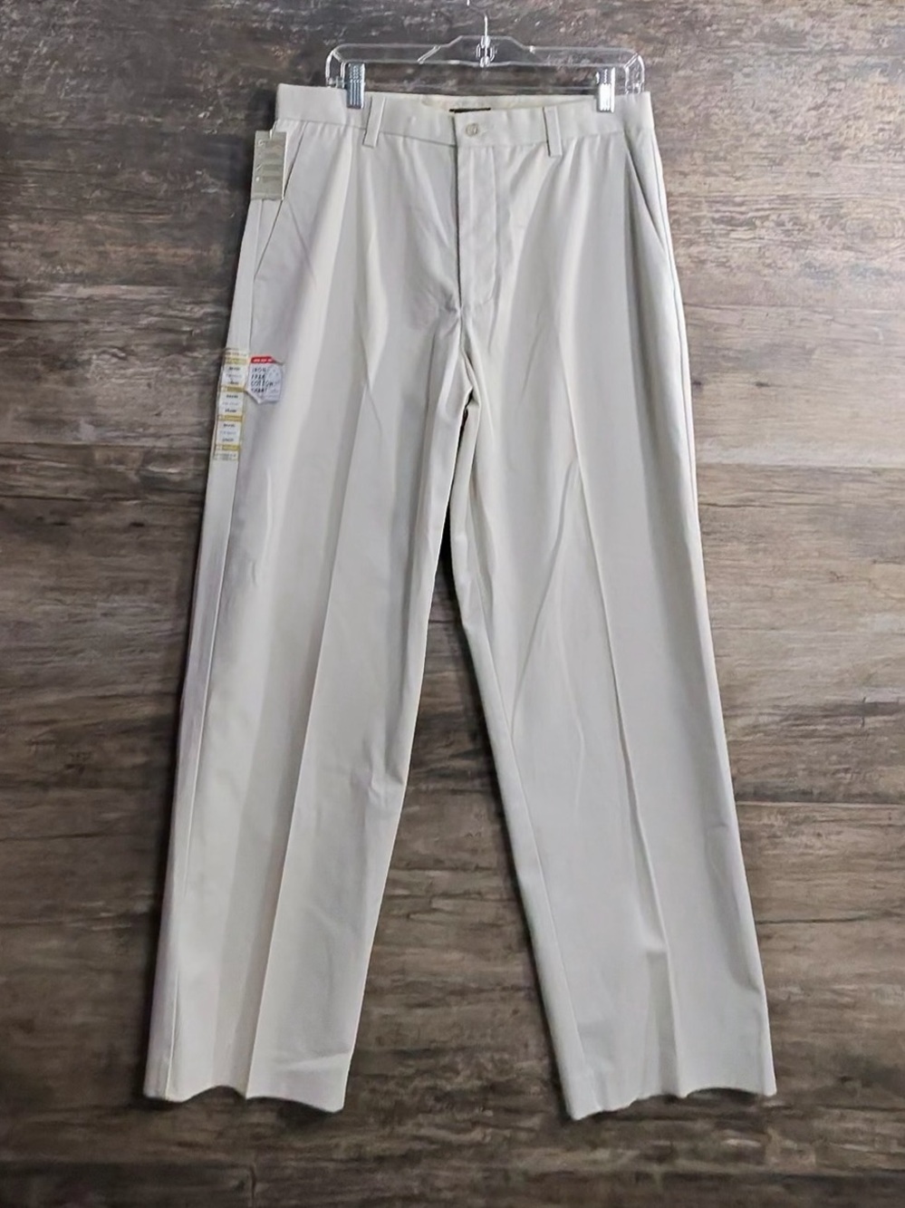 Dockers Men's Straight-Leg Chinos in Light Khaki
